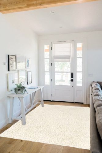 Mark&Day Area Rugs, 5x7 Abraham Modern Shag Cream Area Rug, Beige Carpet for Living Room, Bedroom or Kitchen (5'3" x 7') in White Scandinavian Entryway