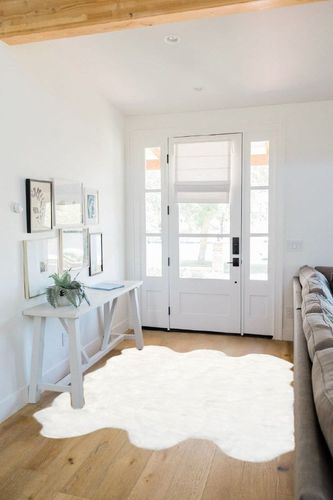 nuLOOM Deonna Faux Sheepskin Shag Area Rug, 5' 3" x 6', White in White Scandinavian Entryway