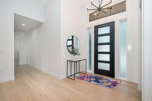 Estmy Boho Vintage Floral Area Rug 3x5 Washable Thin, Aesthetic Cute Bedroom Rugs Colorful Blue Entryway Rug Modern Abstract Tropical Jungle Accent Rug Floor Carpet for Bathroom Kitchen in Modern White Entryway