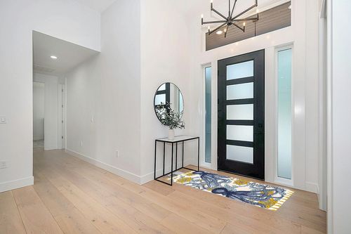 nuLOOM Thomas Paul Octopus Tasseled Runner Rug, 2' 8" x 6', Multi in Modern White Entryway