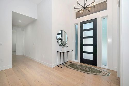 Masada Rugs, Traditional Octagon Area Rug Design 404 Green (7 Feet 3 Inch x 7 Feet 3 Inch) Octagon in Modern White Entryway