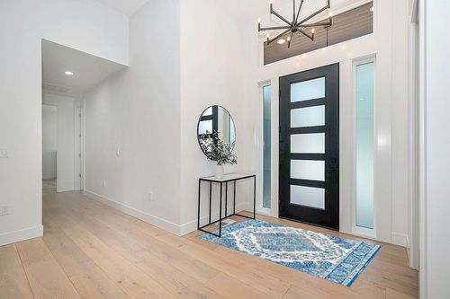 JONATHAN Y BMF106B-4 Bohemian Flair Boho Vintage Medallion Cream/Blue 4 ft. x 6 ft. Area-Rug, Vintage, Easy-Cleaning, for Bedroom, Kitchen, Living Room, Non Shedding in Modern White Entryway