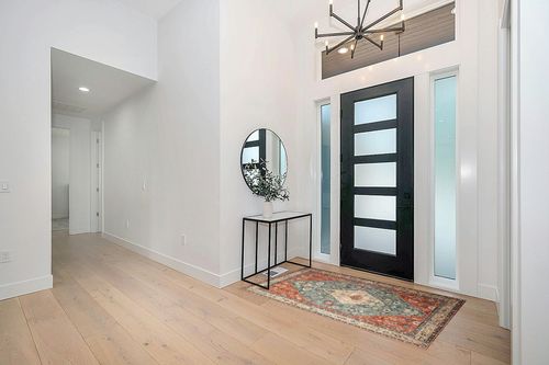 Yancorp 4'x6' Boho Area Rug for Bedroom Washable Rug Vintage Carpet Living Room Non Slip Hallway Runner Rug Indoor Floor Mats Colorful Entryway Rugs,Blue Red Rug in Modern White Entryway