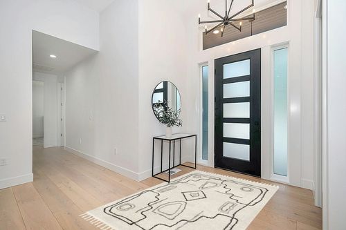 Beige Area Rug Foundry Select Rug Size: Rectangle 5'3" x 7'7" in Modern White Entryway