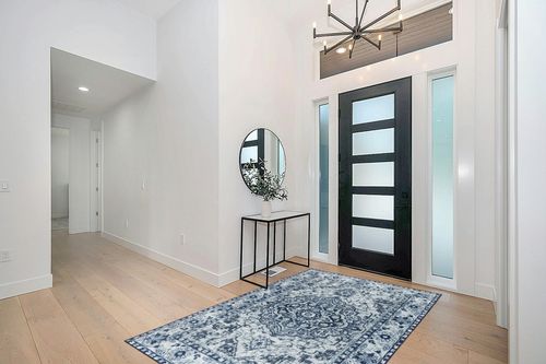 Comeet Area Rug 5x8, Living Room Bedroom Rug, Washable Vintage Area Rug Anti Slip Floor Carpet for Dining Room Home Blue/White in Modern White Entryway