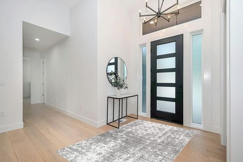 nuLOOM Deedra Modern Abstract Area Rug, 5x8, Grey in Modern White Entryway