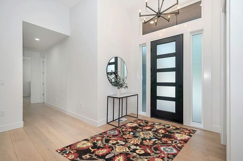SAFAVIEH Blossom Collection 5' x 8' Charcoal/Multi BLM402H Handmade Floral Premium Wool Living Room Dining Bedroom Area Rug in Modern White Entryway