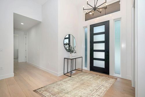 Loloi II Margot Collection MAT-01 Antique/Sage 5'-0" x 7'-6" Area Rug feat. CloudPile in Modern White Entryway
