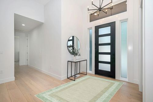 SAFAVIEH Impressions Collection Area Rug - 5' x 8', Green & Beige, Handmade Wool, Ideal for High Traffic Areas in Living Room, Bedroom (IM821D) in Modern White Entryway