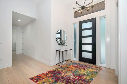 Unique Loom Jardin Collection Colorful, Vibrant, Abstract, Modern Area Rug, 5 ft 0 x 8 ft 0 Rectangular, Multi/Blue in Modern White Entryway