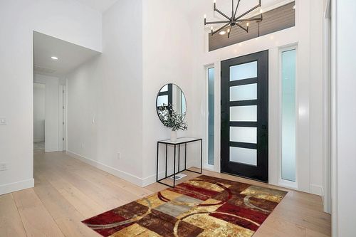 Unique Loom Barista Collection Modern, Abstract, Vintage, Distressed, Urban, Geometric, Rustic, Warm Colors Area Rug (5' 0 x 8' 0 Rectangular, Multi/Beige) in Modern White Entryway