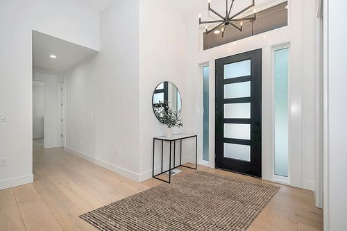 Rugs USA x Arvin Olano Melrose Checked Wool Area Rug - 5x8 Area Rug Farmhouse Brown/Ivory for Living Room Bedroom Dining Room Kitchen in Modern White Entryway