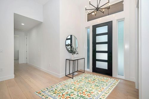 Loloi Rifle Paper Co. x Eden Mughal Garden Cream 5'-0" x 7'-6" Area Rug in Modern White Entryway