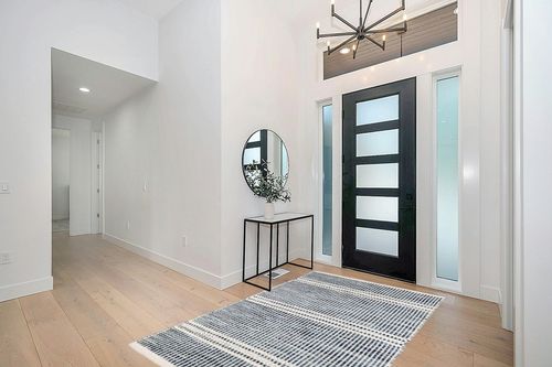 Dash and Albert Malta Wool Area Rug - 5' x 8' Blue - Coastal Charm Handwoven Wool Accent Rug - Durable, Lightweight, Easy to Clean in Modern White Entryway