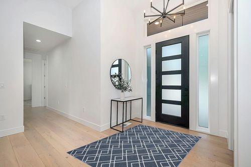 Nourison Modern Lines Modern Geometric Denim 5' x 7' Area -Rug, Easy -Cleaning, Non Shedding, Bed Room, Living Room, Dining Room, Kitchen (5x7) in Modern White Entryway