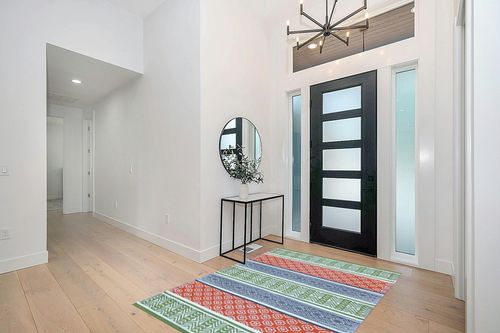 BalajeesUSA Premium Outdoor Plastic Patio Rugs – 5x7, Green, Orange, Premium and Affordable, Multipurpose, Woven Plastic Straw, All-Weather and Waterproof Rug, Reversible Camper Rug in Modern White Entryway