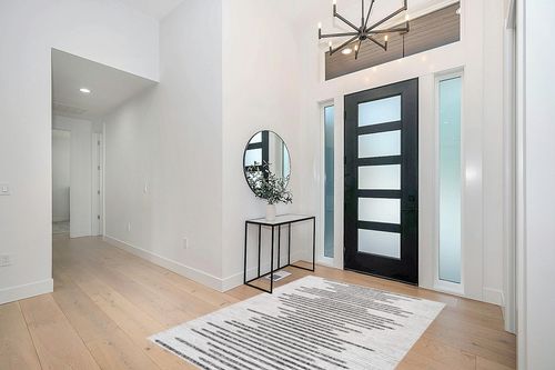 JONATHAN Y SMB124D-5 Zolak Berber Stripe Geometric Indoor Outdoor Area Rug Bohemian Contemporary Easy Cleaning Bedroom Kitchen Backyard Patio Non Shedding, 5 X 8, Ivory/Black in Modern White Entryway