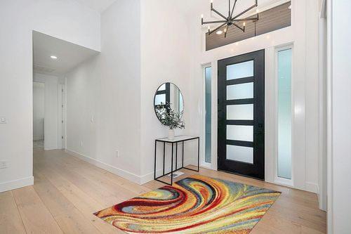 Home Dynamix Adja Modern Area Rug, Splash (5'2" x 7'2") in Modern White Entryway