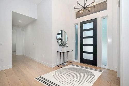Hauteloom Angus Contemporary Bedroom Living Room Farmhouse Area Rug - Art Deco Boho Carpet - Mid Century Round Southwestern - Native American - Black, Grey, Off White, Beige - 5' x 7' in Modern White Entryway