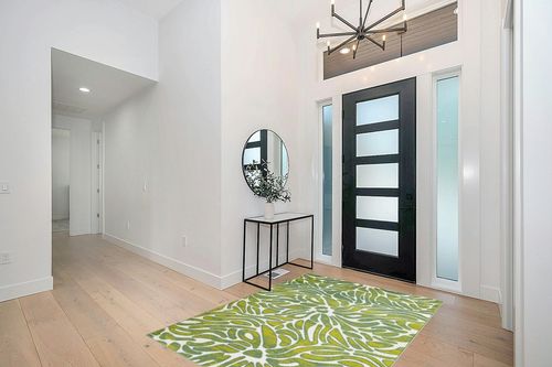 Antep Rugs Floral 5x7 Abstract Indoor Area Rug Siesta (Green White, 5'3" x 7') in Modern White Entryway