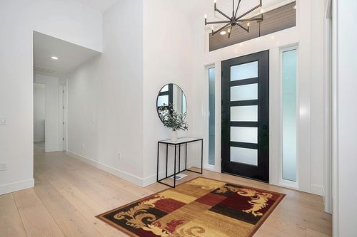 Home Dynamix Catalina Pierre Contemporary Scroll Area Rug, Brown/Red, 5'3"x7'2" in Modern White Entryway