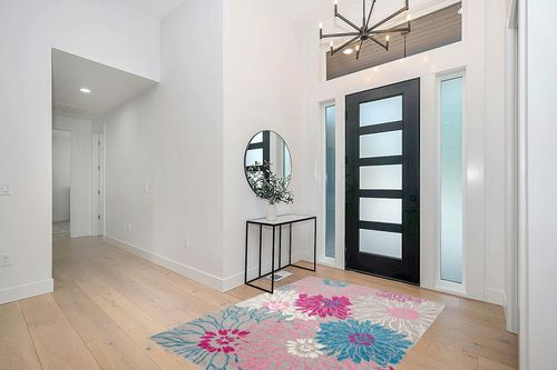 Nourison Passion Grey 5'3" x 7'3" Area-Rug, Floral, Farmhouse, Easy-Cleaning, Non Shedding, Bed Room, Living Room, Dining Room, Kitchen, (5' x 7') in Modern White Entryway