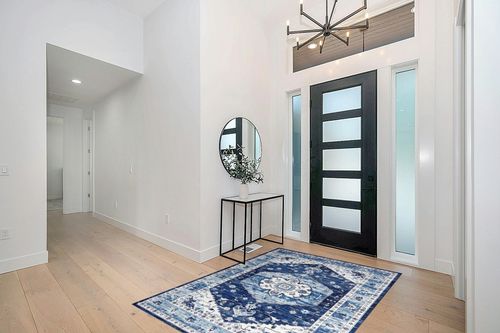 COZYLOOM Ultra-Thin Washable Rug 5x7 Non-Slip Rug Indoor Medallion Distressed Floor Carpet for Living Room Bedroom Oriental Floral Throw Carpet Non-Shedding Foldable Low Pile Floor Cover Blue in Modern White Entryway