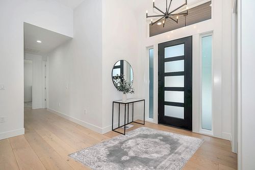 JONATHAN Y MDP403E-5 Rosalia Cottage Medallion Indoor Area-Rug Vintage Bohemian Easy-Cleaning Bedroom Kitchen Living Room Non Shedding, 5 ft x 8 ft, Gray/Dark Gray in Modern White Entryway
