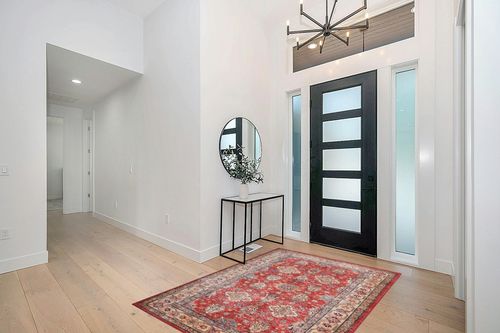 Nourison Fulton Persian Red 5' x 7' Area -Rug, Easy -Cleaning, Non Shedding, Bed Room, Living Room, Dining Room, Kitchen (5x7) in Modern White Entryway