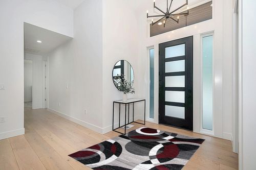 Rugshop Contemporary Abstract Circles Perfect for high Traffic Areas of Your Living Room,Bedroom,Home Office,Kitchen Easy Cleaning Area Rug 5'3" x 7'3" Red in Modern White Entryway