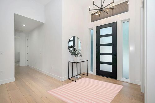 Safavieh Hampton Htn231S Terracotta Rug in Modern White Entryway
