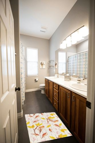 Fall Leaves with Birds Plush Shag Bath Rugs Yellow Retro Leaves on Letters Soft Fluffy Floor Doormat Carpet,Non-Slip Door Mats for Living Room Bedroom Kitchen Entryway Vintage Burlap in Wooden and Grey Bathroom