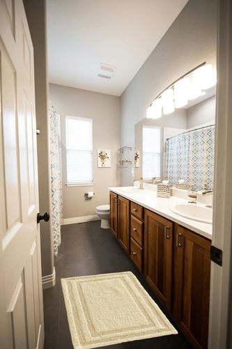 Tommy Bahama - Bathroom Rugs, Cotton Bath Mat, Highly Absorbent Bathroom Decor (Isla Yellow, 2 Piece) in Wooden and Grey Bathroom