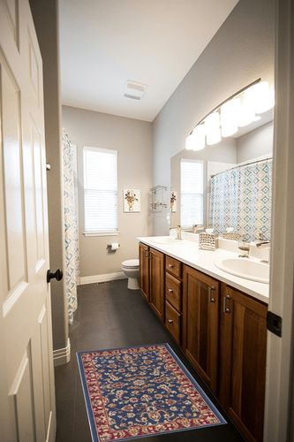 Sariya Transitional Oriental Navy Scatter Mat Rug, 2' x 3' in Wooden and Grey Bathroom