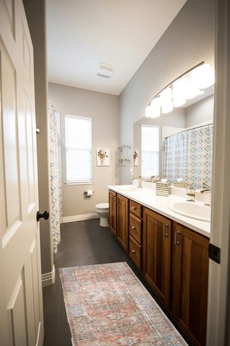 Loloi II Loren Collection LQ-15 Terracotta/Sky 2'-3" x 3'-9" Accent Rug in Wooden and Grey Bathroom
