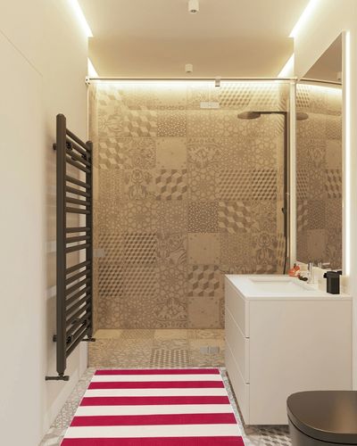 SAFAVIEH Montauk Collection Accent Rug - 3' x 5', Red & Ivory, Handmade Flat Weave Boho Farmhouse Cotton Stripe, Ideal for High Traffic Areas in Entryway, Living Room, Bedroom (MTK712B) in White Tiled Bathroom