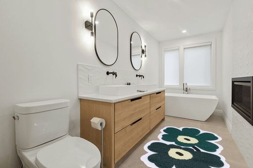 Flower Shape Bath Mats Green Shower Tub Mat Non Slip PVC Loofah Bath Mat Rug for Kitchen 50X80 cm in Scandinavian Neutral bathroom