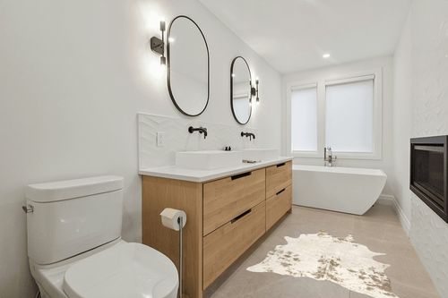 nuLOOM Marcia Machine Washable Faux Cowhide Area Rug, 3' 10" x 5', Off-White in Scandinavian Neutral bathroom