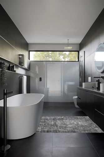 nuLOOM Transitional Persian Delores Area Rug, 4x6, Dark Grey in Black Modern Bathroom