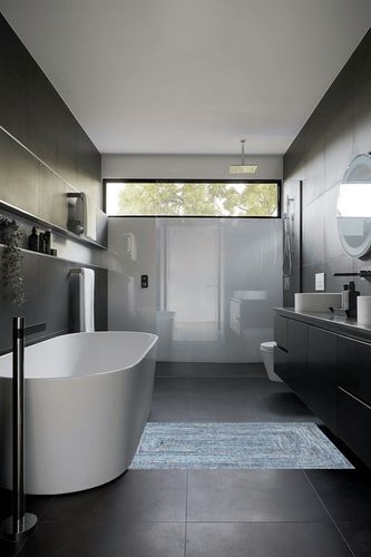 nuLOOM Hand Braided Otelia Denim And Jute Area Rug, 3' x 5', Denim in Black Modern Bathroom