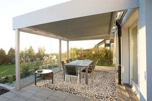 Liora Manne Soho Leopard Indoor Rug Black 7'10"X9'10" in Silver and Grey Outdoor Patio