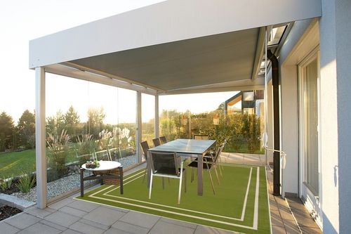 Nourison Essentials Indoor/Outdoor Solid Bordered Green Ivory 8' x 10' Area Rug, Easy Cleaning, Non Shedding, Bed Room, Living Room, Dining Room, Backyard, Deck, Patio (8x10) in Silver and Grey Outdoor Patio
