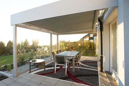 Rugshop Modern Wavy Circles Design Area Rug 7' 10" x 10'2" Red in Silver and Grey Outdoor Patio