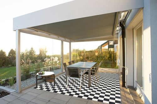 LUXE WEAVERS Geometric Checkered Gray and White 8x10 Area Rug in Silver and Grey Outdoor Patio
