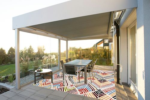 SAFAVIEH Amsterdam Collection Area Rug - 8' x 10', Ivory & Red, Modern Design, Non-Shedding & Easy Care, Ideal for High Traffic Areas in Living Room, Bedroom (AMS110B) in Silver and Grey Outdoor Patio