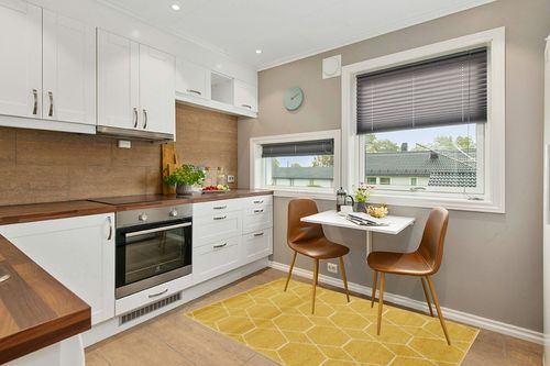 Unique Loom Trellis Frieze Collection Area Rug - Geometric (4' 1" x 6' 1", Yellow/ Ivory) in Wood and White Small Kitchen