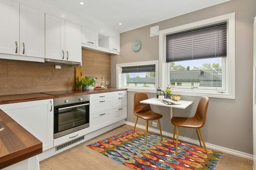Unique Loom Outdoor Modern Collection Area Rug - Ikat (4' 1" x 6' 1" Rectangle, Multi/ Burgundy) in Wood and White Small Kitchen