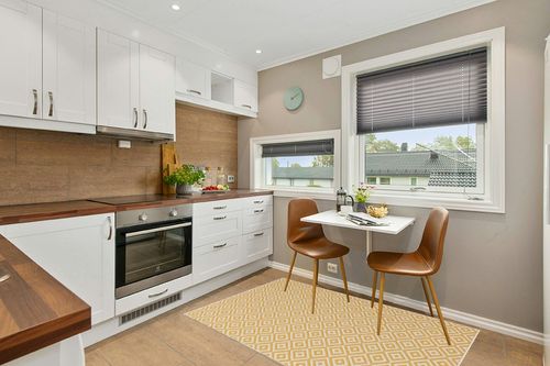 Unique Loom Outdoor Collection Area Rug - Costa Rica (4' 1' x 6' 1' Rectangle, Yellow Ivory/ Ivory) in Wood and White Small Kitchen
