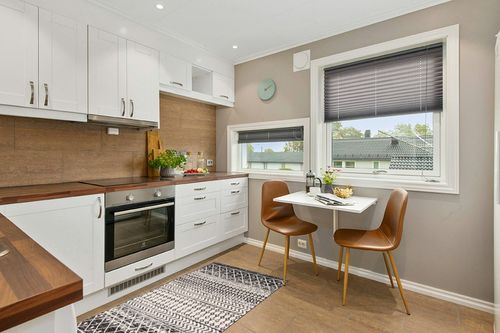 Chester Boho Moroccan Area Rug in Wood and White Small Kitchen