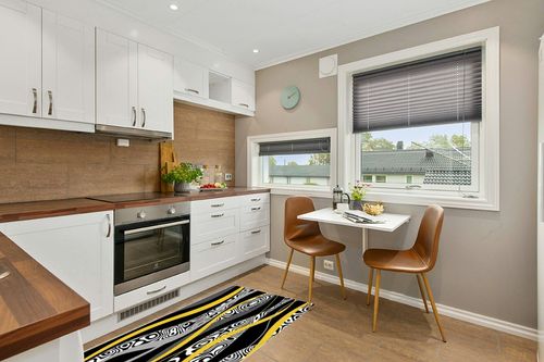 Large Area Rug, Yellow Geometric Non-Slip Indoor Accent Area Carpet, Black White Moire Modern Abstract Art Fluffy Shaggy Runner Rug for Living Room, Bedroom, Kids Room, 2'7"x 5" in Wood and White Small Kitchen